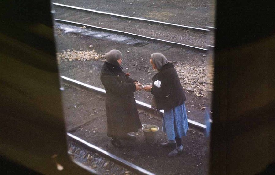 #Imágenes Descubren fotografías a color de la vida cotidiana en la URSS - urss-9-e1494944780384