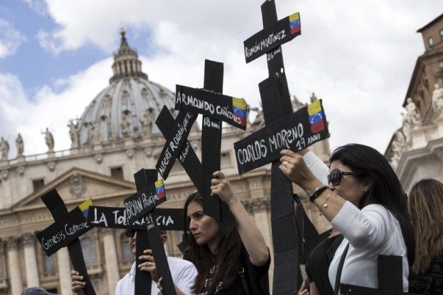 Iglesia venezolana rechaza régimen de Nicolás Maduro - venezolanos-vaticano