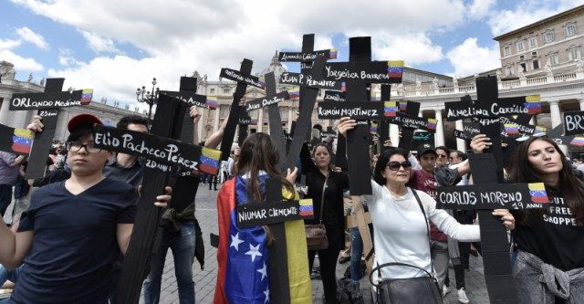 Iglesia venezolana rechaza régimen de Nicolás Maduro - venezolanos-vaticano2