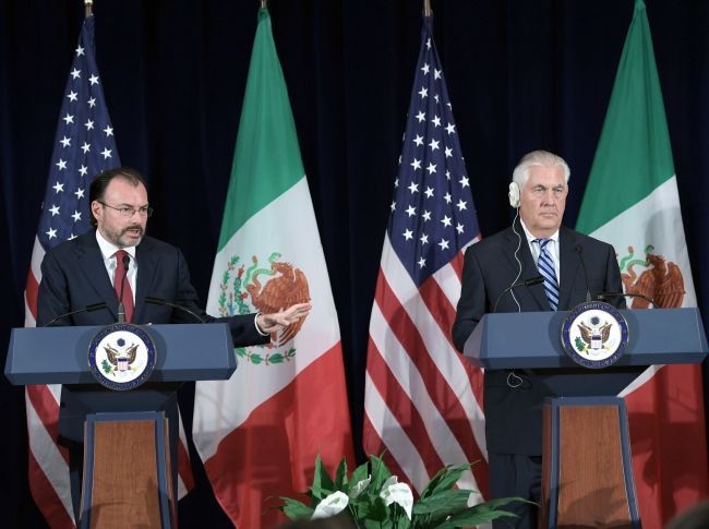 Problema de drogas no se va a resolver si EE.UU. no se hace cargo del consumo: Videgaray - videgaray-reunion-washington1