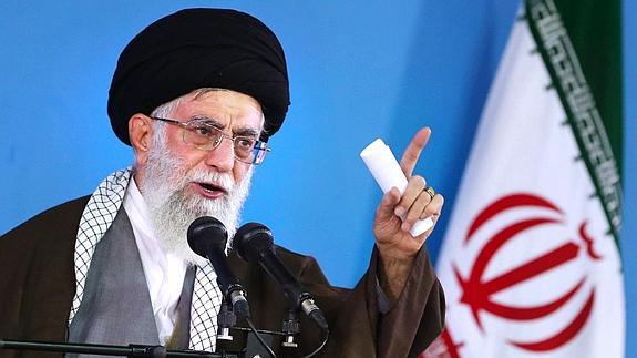 “EE.UU. es el propio terrorista y crea terroristas”: líder supremo de Irán - Ali-Jamenei1