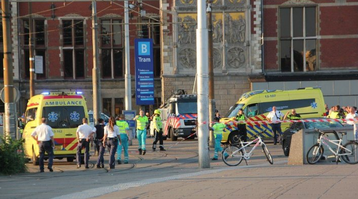 Auto embiste a peatones en Ámsterdam - Captura-de-pantalla-2017-06-10-a-las-4.04.25-p.m.