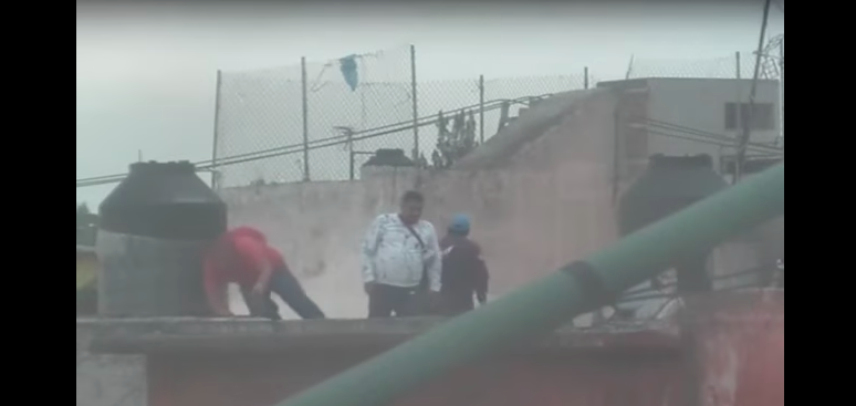 VIDEO: captan narcomenudeo en azoteas de Tepito