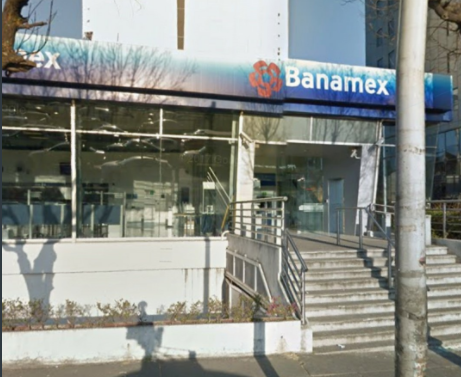 Detienen a asaltantes de banco en Naucalpan