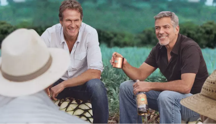 Diageo compra tequilera de George Clooney en mil millones de dólares