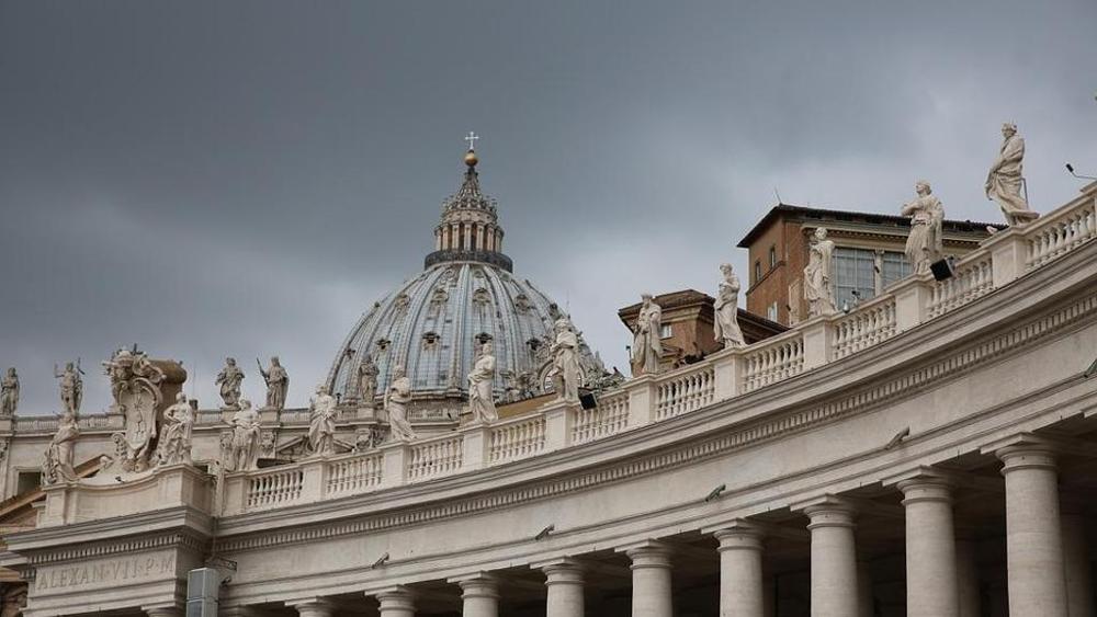 Vaticano estudia excomulgar a mafiosos