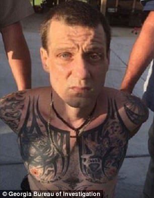 Ciudadano detiene a dos reos prófugos en EE.UU. - Donnie-Russell-Rowe