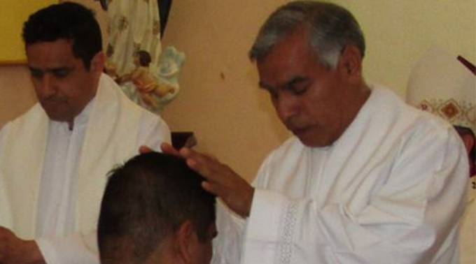 Atacan a sacerdote en Tijuana