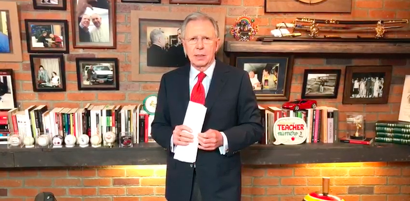 ¡Las noticias! Las duras palabras del general Salvador Cienfuegos