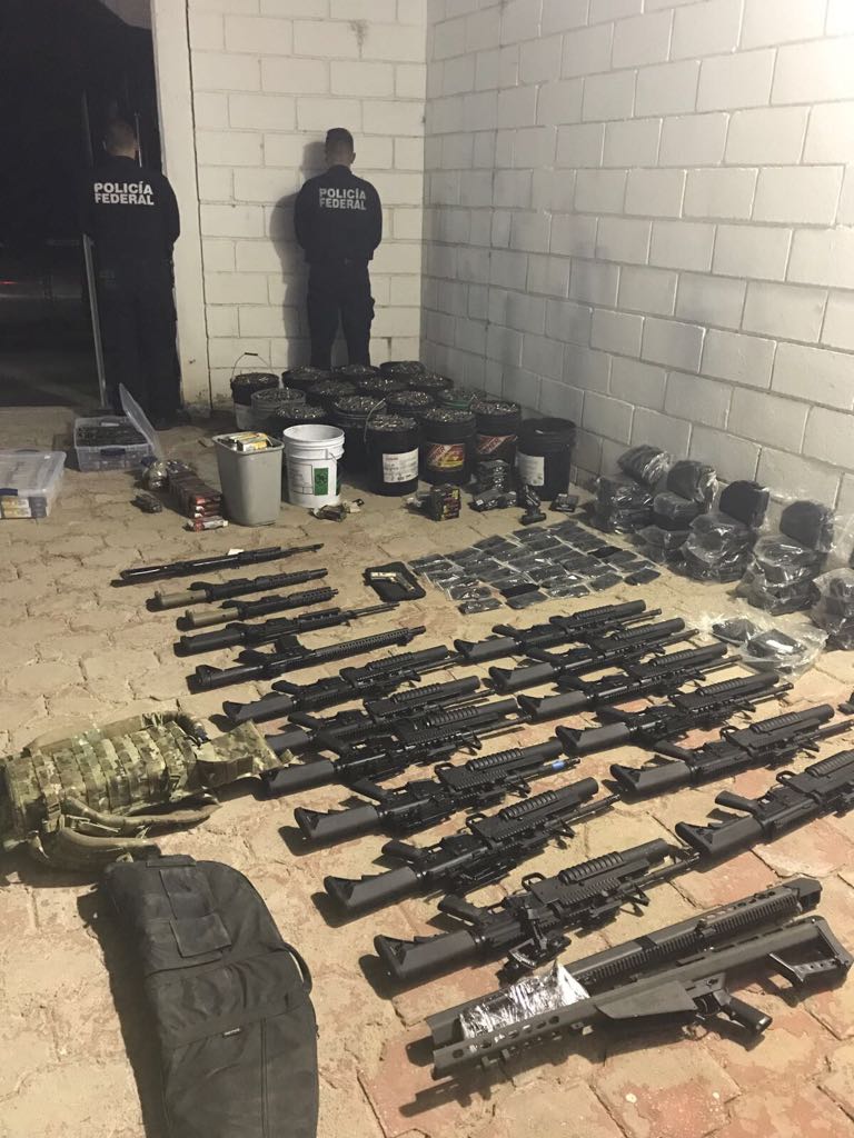Aseguran 19 armas y 100 mil cartuchos escondidos en camión en Sonora - SONORA-CARTUCHOS-1