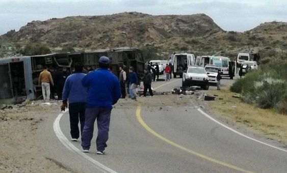 Accidente de autobús deja 15 muertos en Argentina - accidente-autobus