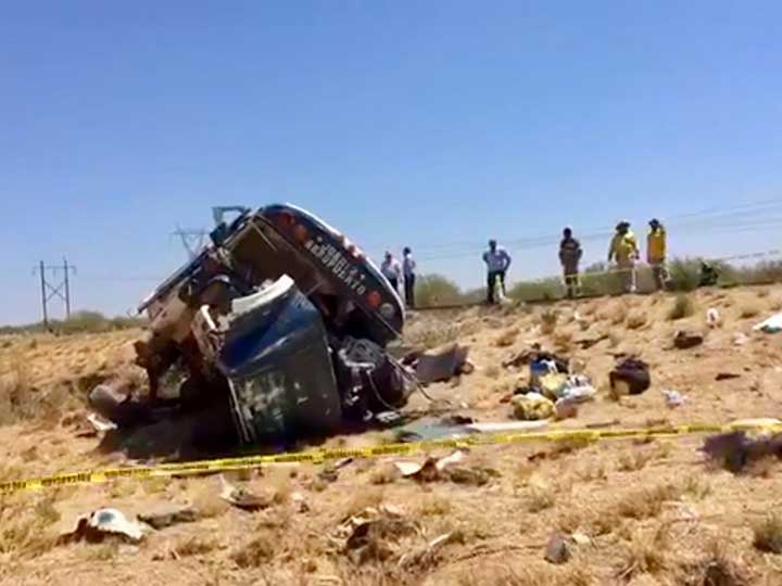 Bebé y jornalero mueren en volcadura en Sonora Bebé y jornalero mueren en volcadura en Sonora