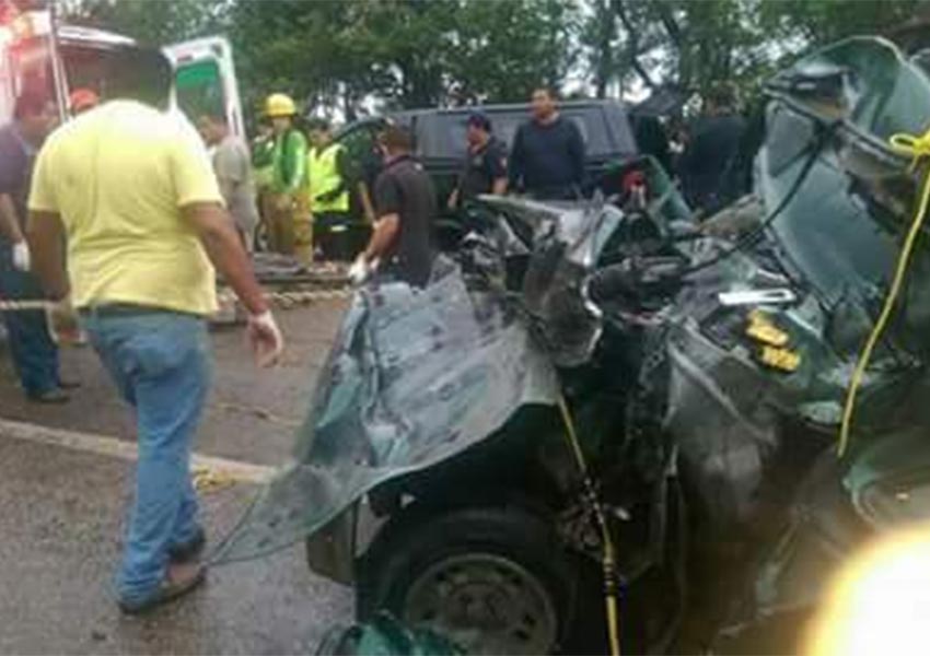 Choque en Tabasco deja al menos siete muertos - accidente-tabasco-1
