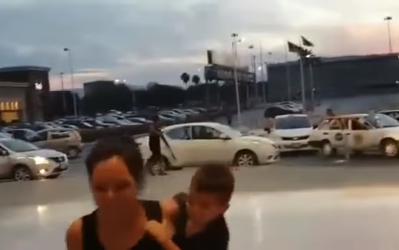 #Video Taxistas agreden a Uber en Nuevo León