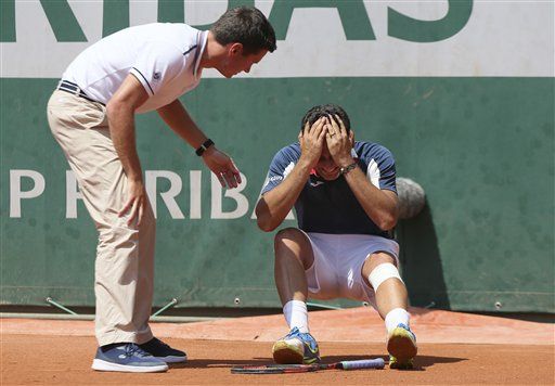 #Video Juan Martín del Potro consuela a Almagro - almagro-del-potro-2