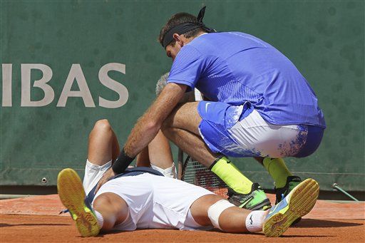 #Video Juan Martín del Potro consuela a Almagro - almagro-del-potro-3