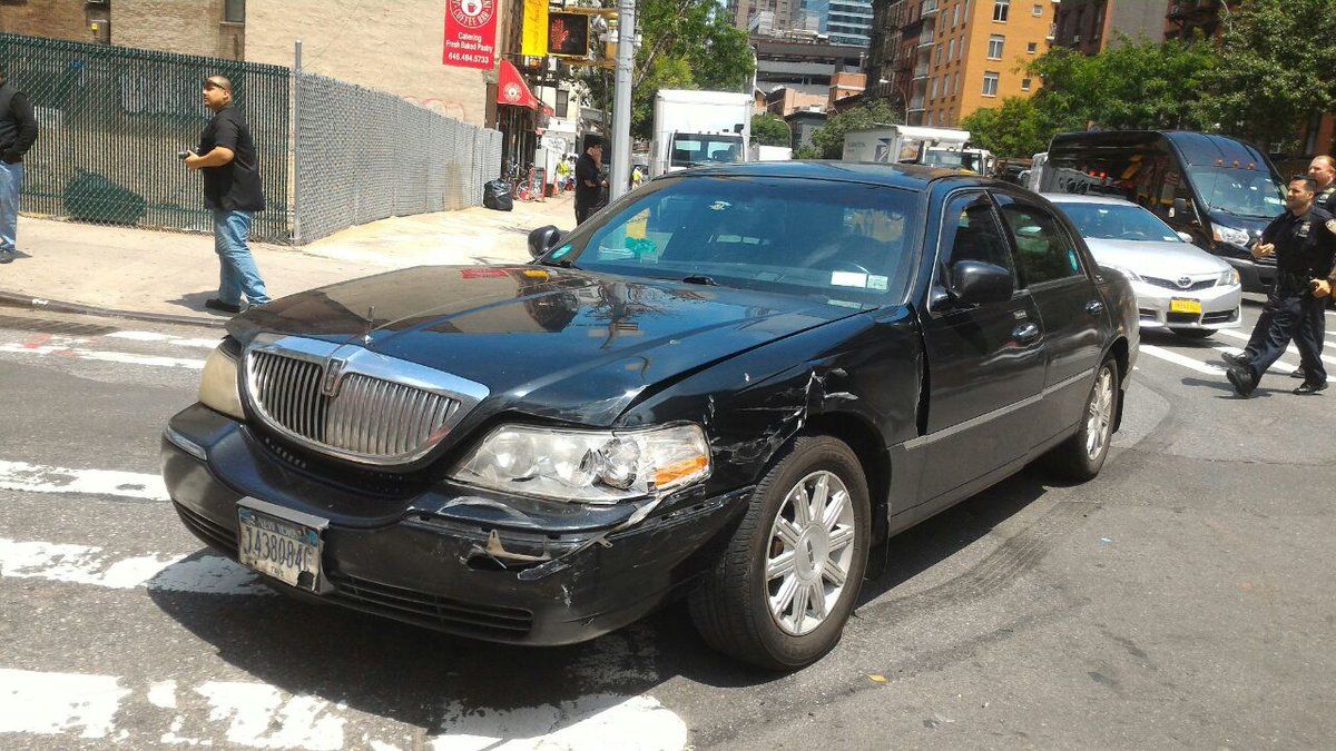 Atropellan al menos a diez en Nueva York - auto-de