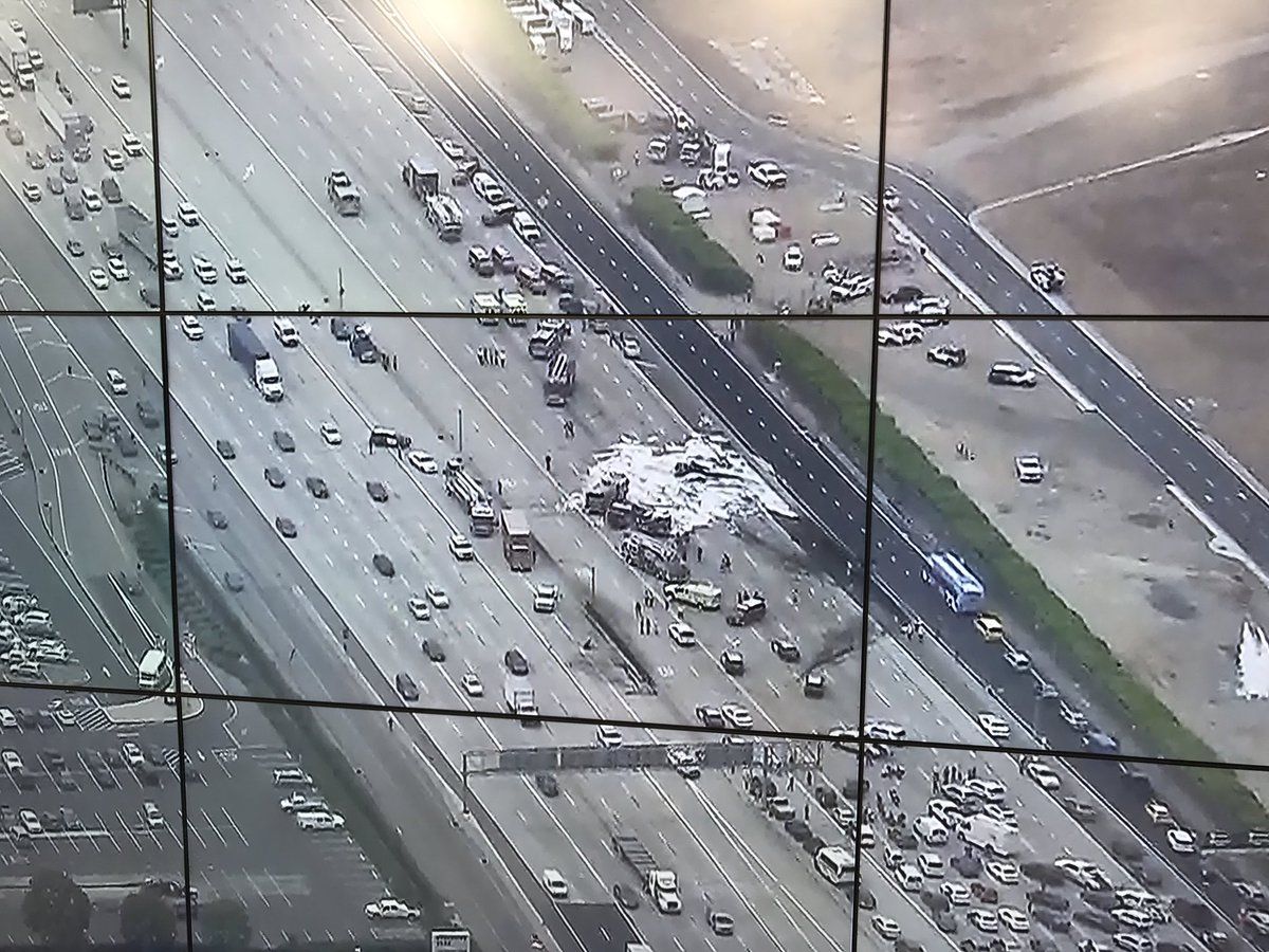 Se estrella avión pequeño en autopista de California - avión-pequeño-california