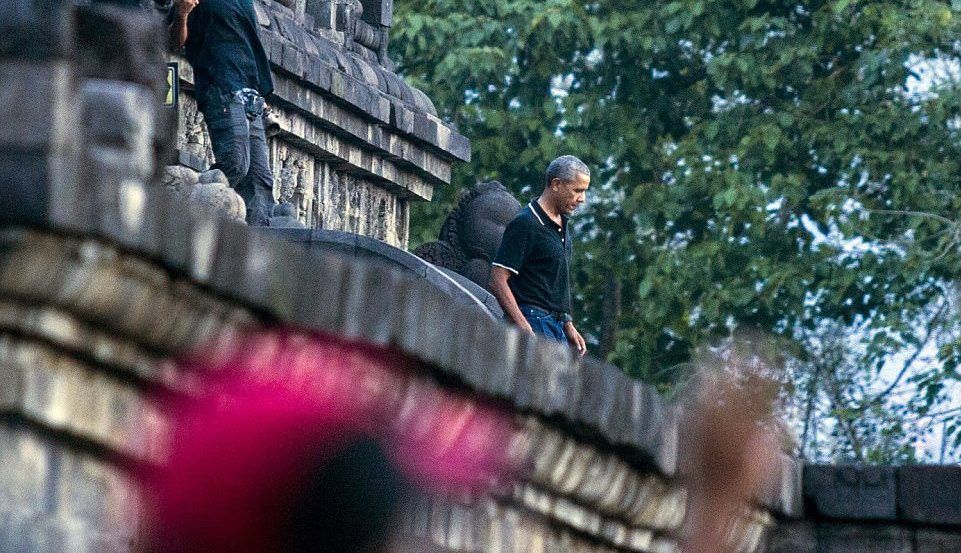 Los Obama visitan Indonesia