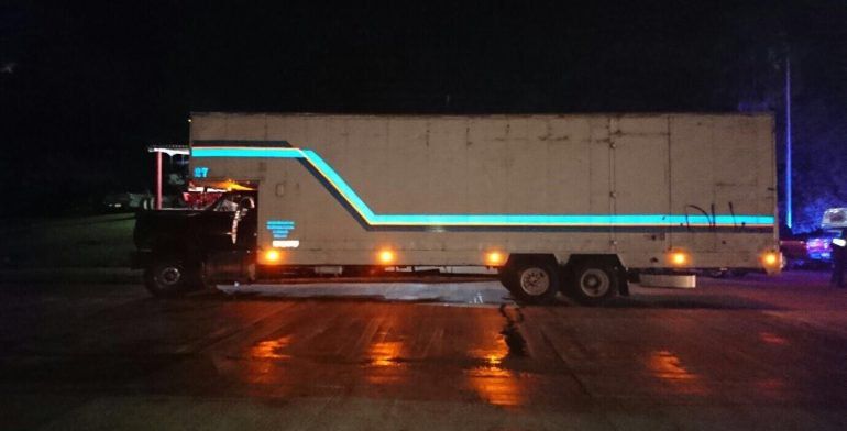 Recuperan camión de electrodomésticos robado en Veracruz