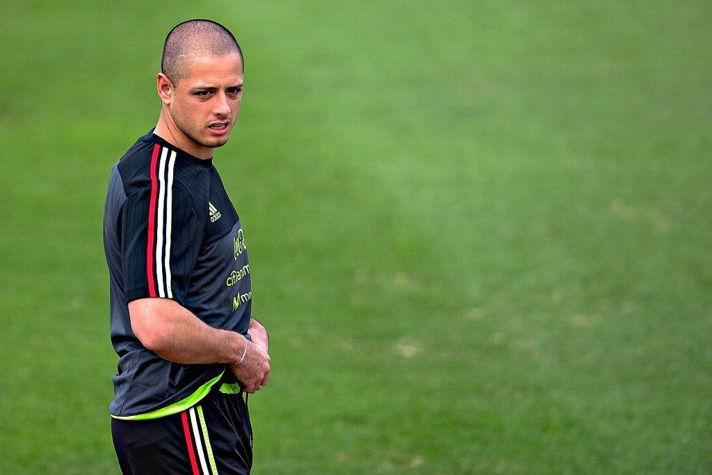 Chicharito y Diego Reyes entrenan separados de la selección Chicharito y Diego Reyes entrenan separados de la selección