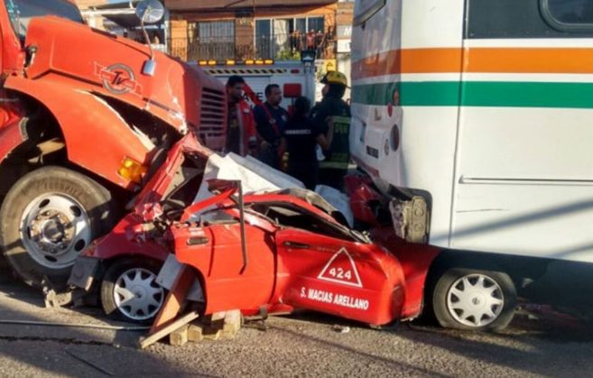 Choque deja un muerto y siete heridos en Aguascalientes Choque deja un muerto y siete heridos en Aguascalientes