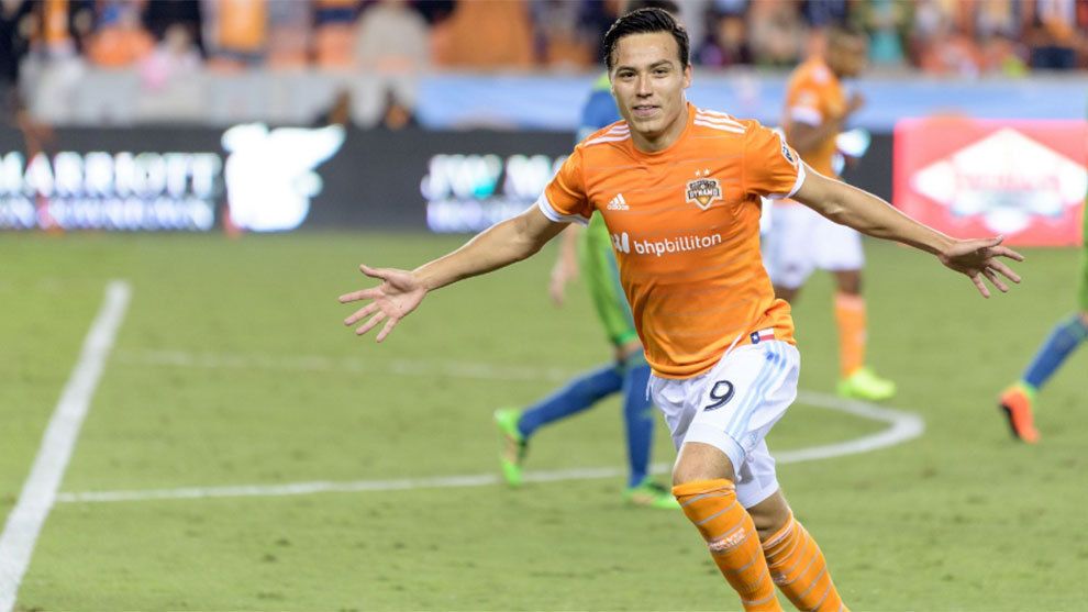 Hay 18 mexicanos entre los 500 mejores futbolistas del mundo - cubo-torres