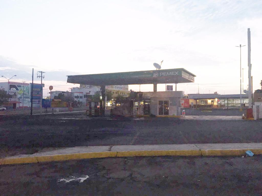 Explota camión que transportaba gasolina en Culiacán - culiacán-5