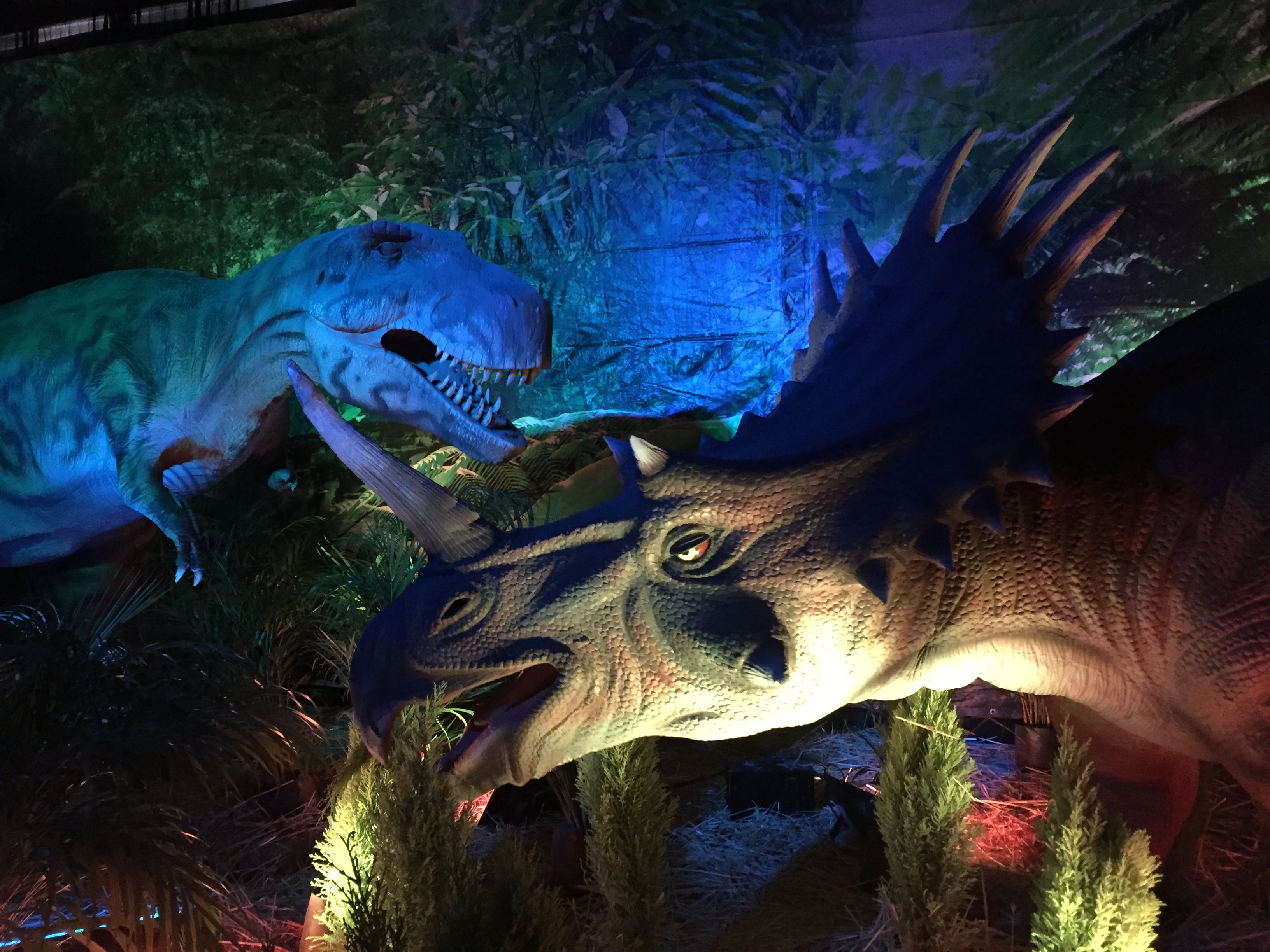 Regresan los dinosaurios a Naucalpan