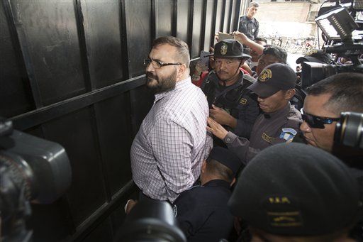 Javier Duarte vive sin privilegios en Guatemala - duarte-audencia