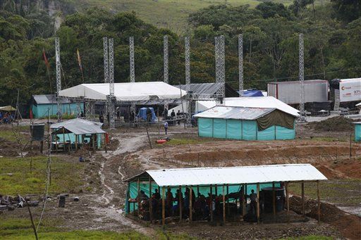 Las FARC dejan las armas luego de más de 50 años de guerra - farc-armas1-1