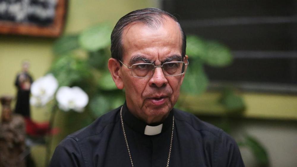 El obispo auxiliar que será nombrado cardenal por el Papa Francisco - gregorio-rosa-chavez-1