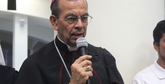Monseñor Gregorio Rosa Chávez, el sorprendente obispo auxiliar de San Salvador
