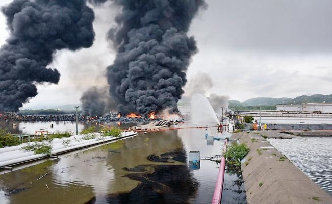 Confirma Pemex la muerte de un trabajador por incendio en Salina Cruz - incendio-refinería-salina-cruz