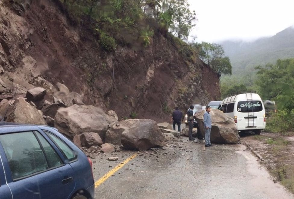 Todo el país es vulnerable ante las lluvias: Protección Civil - inundaciones-oaxaca-3