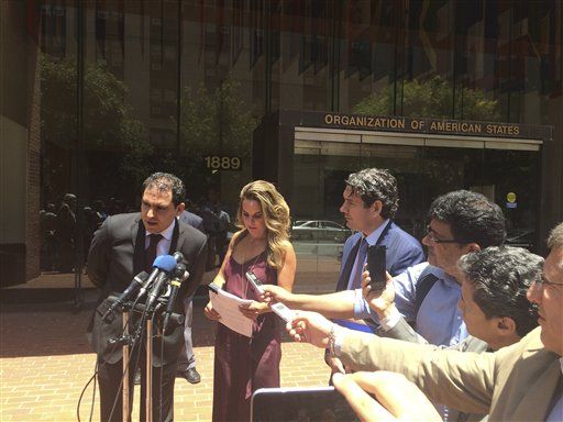 Kate del Castillo denuncia violación de derechos humanos - kate-del-castillo-ddhh2