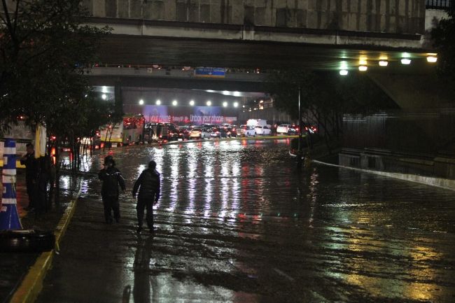 Estamos alerta ante posibilidad de otra tormenta: Ramón Aguirre - lluvias-cdmx-1