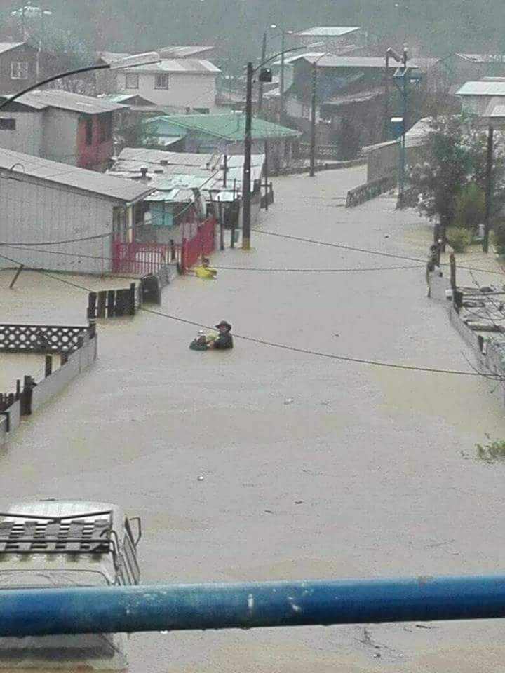 Lluvias dejan cuatro muertos en Chile - lluvias-chile