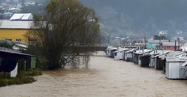 Lluvias dejan cuatro muertos en Chile