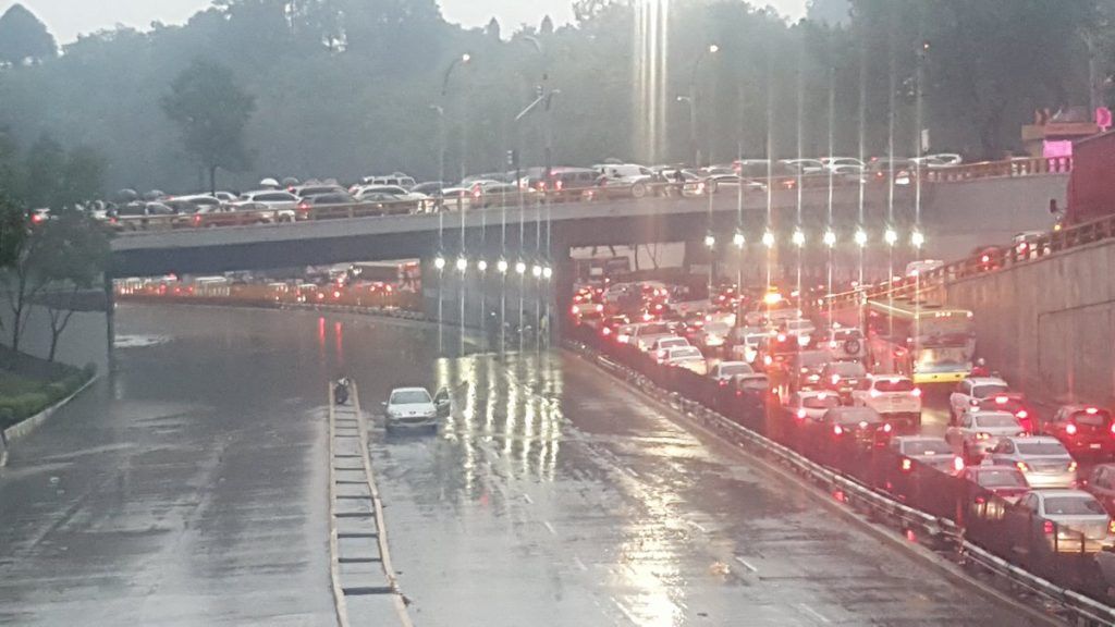 Emitirán alerta temprana por tiempo severo - lluvias-ciudad-de-méxico--1024x576