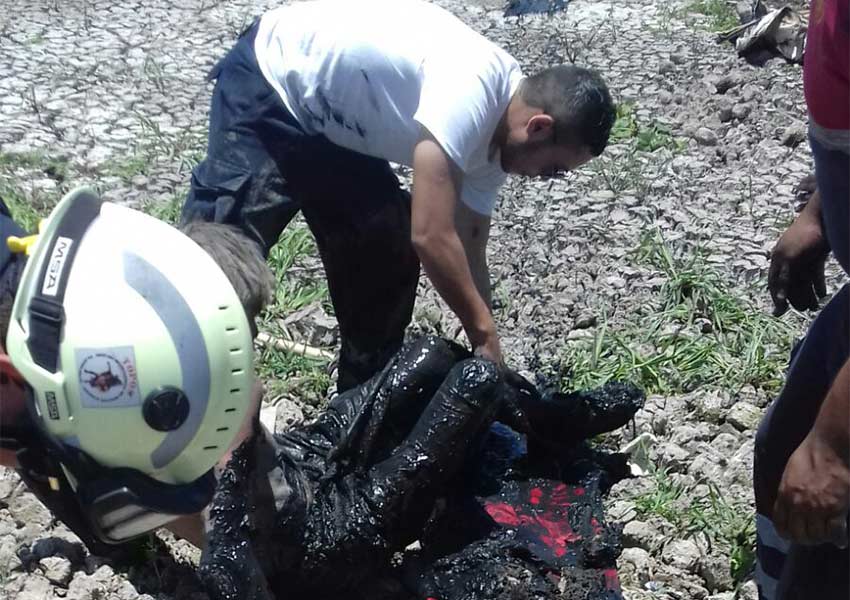 Rescatan a hombre que permaneció dos días en lodo - lodo-1