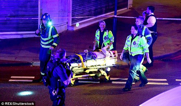 Vehículo atropella a varios peatones en Londres - londres-2-1