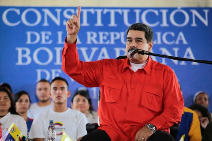 Twitter suspende cuentas de allegados a Maduro - maduro-twitter2