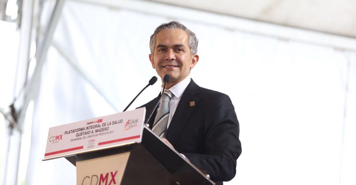 Descarta Mancera declinar su postulación como precandidato del Frente