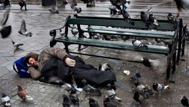 Dinamarca encarcelará a mendigos en áreas públicas