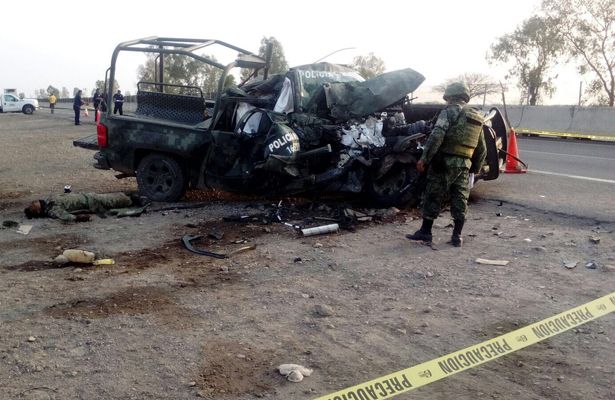 Mueren dos militares en accidente en Sinaloa Mueren dos militares en accidente en Sinaloa