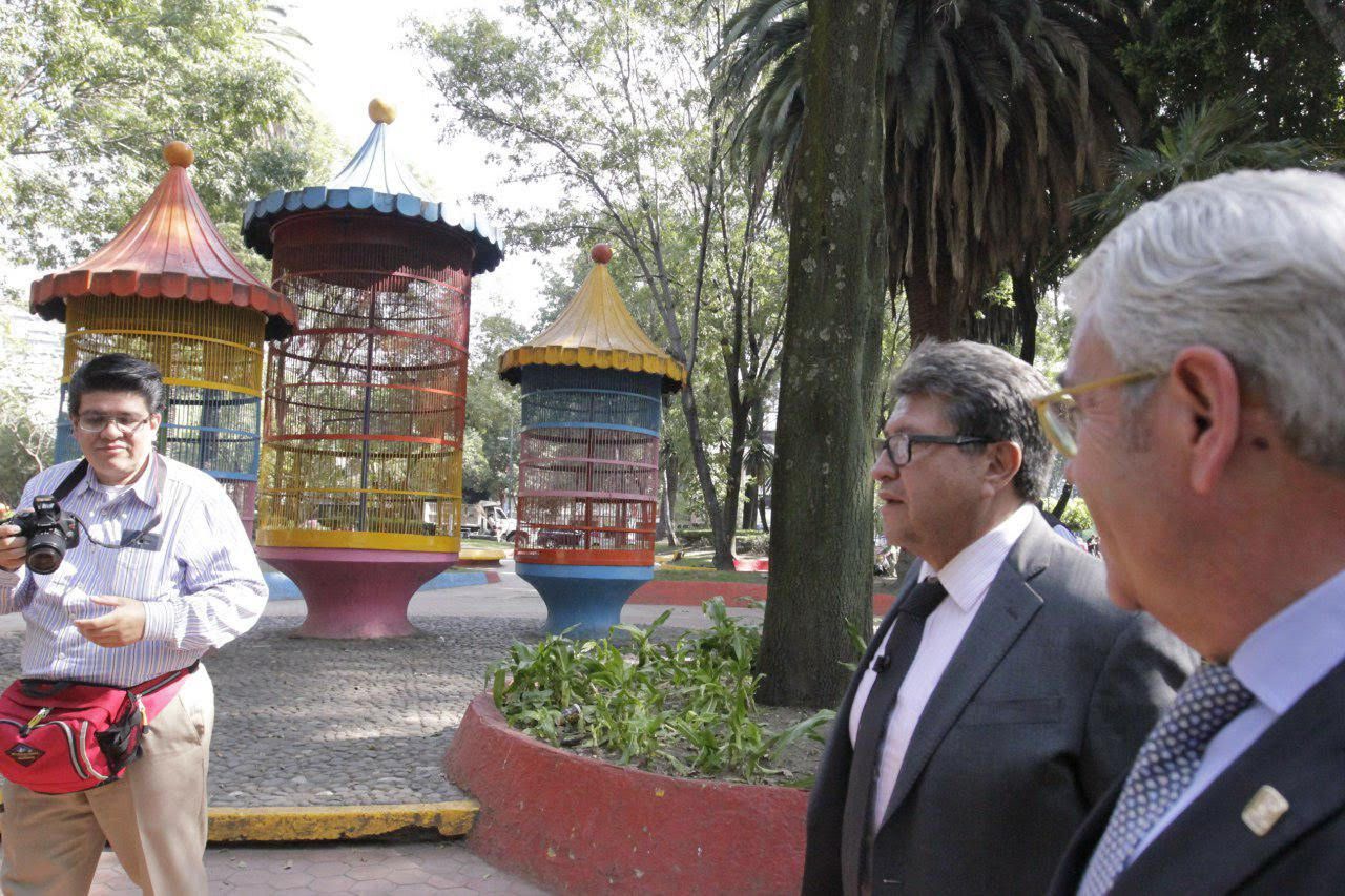 Realizarán mural en tapial del Monumento a la Madre