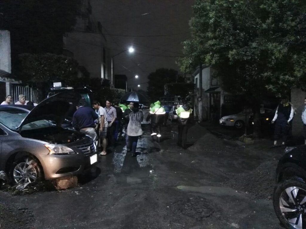 #Videos Lluvias dejan 120 casas afectadas en Naucalpan - naucalpan-lluvia3-1024x768