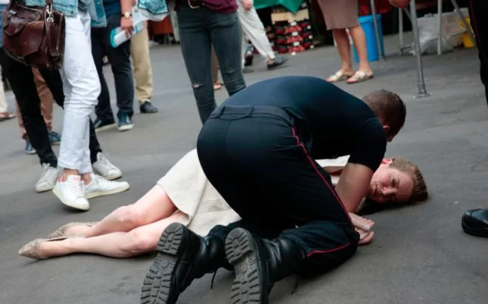 Agreden a candidata francesa en mercado de París