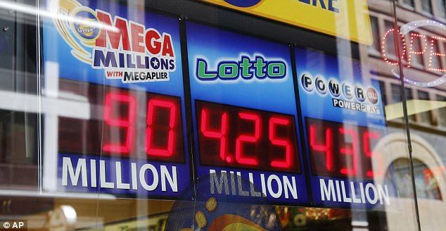 Gana 447.8 mdd al atinarle a la lotería en EE.UU. - powerball-california-2